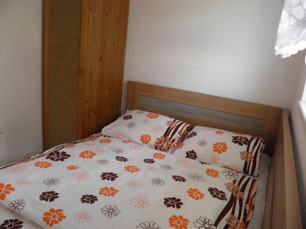 Apartment Chatky Aquaduo Szielnic Szoba fotó
